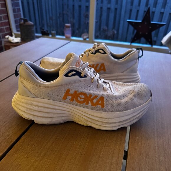 HOKA Bondi 8 (Mens size 10 / 44)
